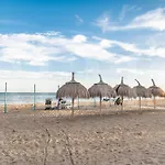 Coastside Gem With Terrace Rems Apartment *