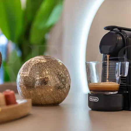 Coastside Gem With Terrace Rems Appartement