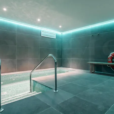 Appartement Coastside Gem With Terrace Rems