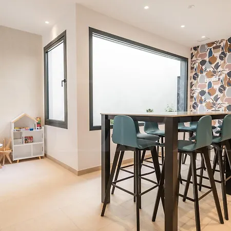 Appartement Coastside Gem With Terrace Rems *