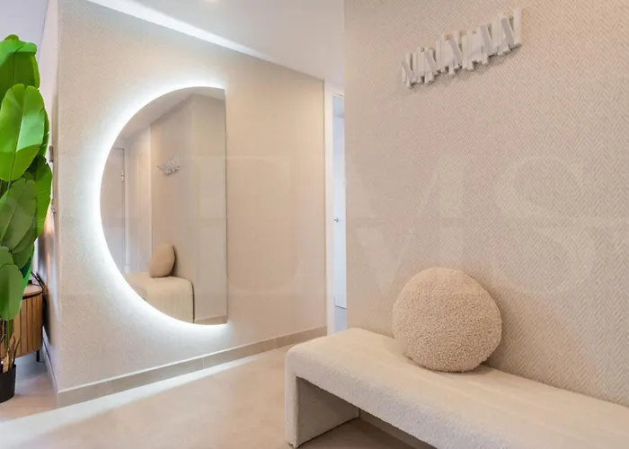 Coastside Gem With Terrace Rems Daire