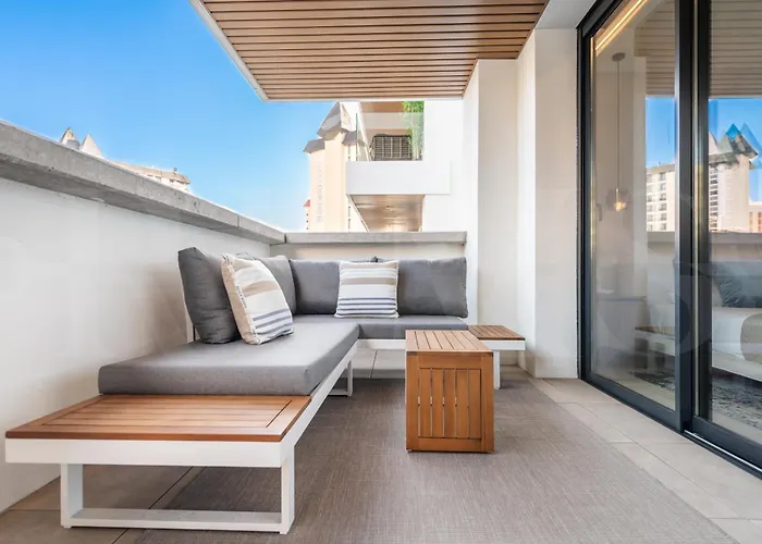 Daire Coastside Gem With Terrace Rems *